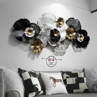 Décoration Murale Métallique Art Déco Moderne Texturée Florale – Nouveaux Designs, Tailles Personnalisées pour Pâques, Idéale pour la Maison, le Bureau, les Hôtels et les Restaurants