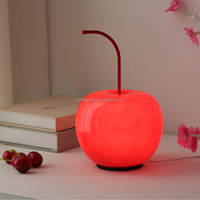 Lampe de bureau moderne et mignonne avec abat-jour créatif en forme de cerise, avec câble USB, de haute qualité, pour la maison