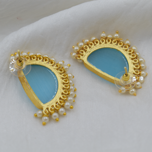 Dernière collection de boucles d'oreilles en pierre Boucles d'oreilles en plaqué or de créateur Boucles d'oreilles en plaqué or 18 carats faites à la main pour femmes en gros - Product Image 5