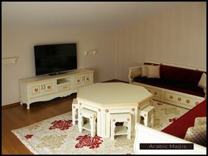 การออกแบบตกแต่งภายในแบบอาหรับมาจลิส ดีไซน์คลาสสิกสมัยใหม่ ชุดห้องนั่งเล่นหรูหรา ที่นั่งเข้ามุมสุดหรู ดีไซน์ประหยัดพื้นที่ - Product Image 2