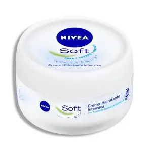 NIVEA Kem Dưỡng Ẩm Nhẹ Mềm 300Ml Và NIVEA Kiểm Soát Dầu Rửa Mặt Cho Nam 10x Vitamin