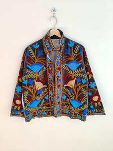 Chaqueta de Terciopelo con Bordado Floral Bohemio, Cuello Mandarín, Manga Larga, Ropa Exterior Informal para Otoño, Tallas Grandes para Adultos - Product Image 1
