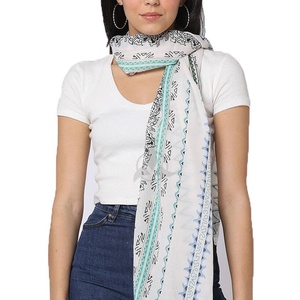 Bufandas y Estolas de Seda 100% para Mujer, de Secado Rápido, Estilo Étnico con Estampado Floral, Calidad Superior, Fabricante Profesional - Product Image 4