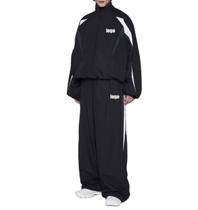 Conjuntos Deportivos de Nylon de 2 Piezas Holgados Personalizados por el Fabricante 2026, Chaqueta Cortavientos - Product Image 1