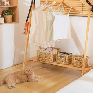 Panier tissé décoratif en jacinthe d'eau - Product Image 3