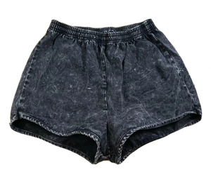 Short léger lavé à l'acide imprimé de logo personnalisé, vêtements de rue surdimensionnés, nouveauté de grande taille pour la saison d'automne - Product Image 1