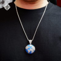 Pendentif globe Hiphop en laiton plaqué argent 925 et or, serti de zircons, avec breloque carte du monde personnalisée, bijoux streetwear pour rappeurs