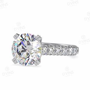 Madison 1.5ct Round Lab Diamond Bague de fiançailles classique 14k/18k Gold VVS Lab Diamond pour les fêtes d'anniversaire - Product Image 3