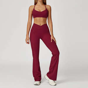 Nouvel ensemble de vêtements de sport pour femme 2026 : soutien-gorge de yoga respirant et leggings extensibles avec logo frontal, motif uni, idéal pour la gym et l'entraînement physique - Product Image 4