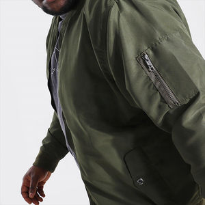 เสื้อแจ็กเก็ตผ้าซาตินสไตล์บอมเบอร์เบสบอลเสื้อทีมโรงเรียนผ้าซาตินปักโลโก้ออกแบบตราสินค้าสำหรับตลาดเครื่องแต่งกายแนวสตรีท - Product Image 2