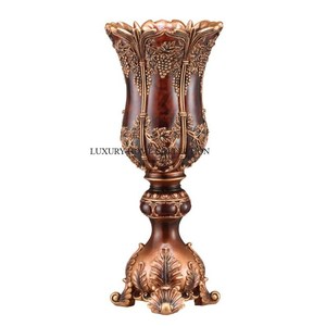 Ensemble de 2 trompettes de fleurs en laiton métallisé de décoration de table polie en or de taille différente trompette standard la plus vendue pour la maison et l'hôtel - Product Image 3