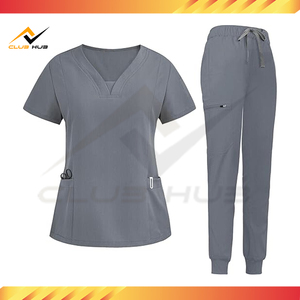 Vente en gros Ensemble de costumes d'hôpital modernes pour femmes avec logo personnalisé Haut à col en V et pantalon de jogging à jambe fuselée en tissu tissé - Product Image 3