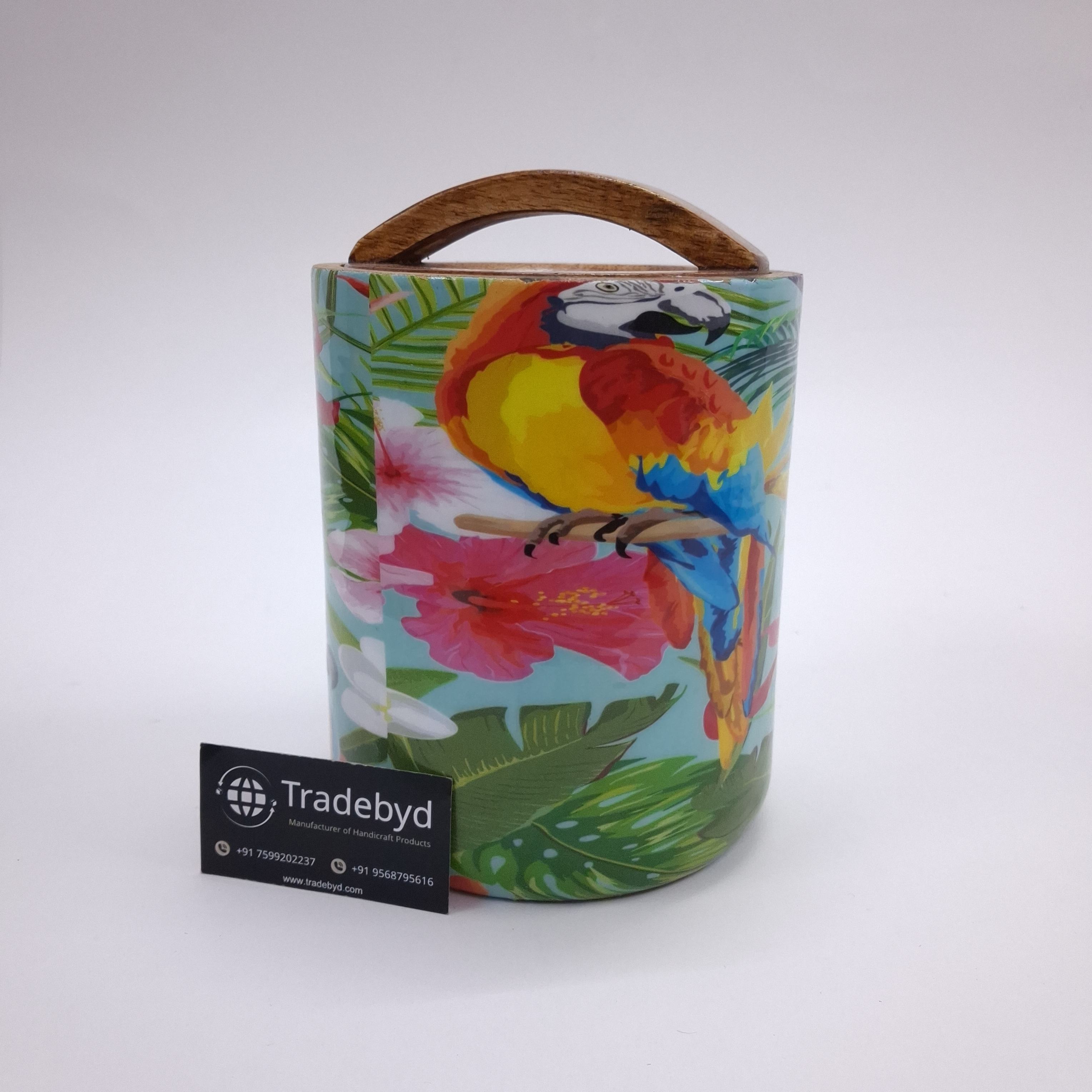 Available in different sizes