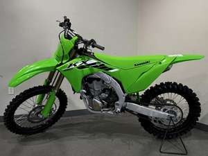 Actuellement en stock Kawasaki KX450 2025 Disponible pour expédition dans le monde entier - Product Image 2