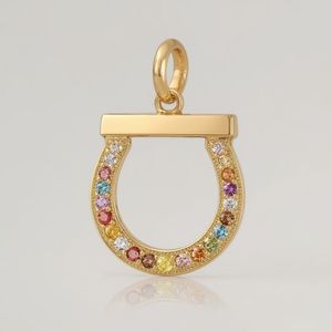 Pendentif à breloque fer à cheval en or 10 carats avec saphirs et pierres précieuses multicolores, bijoux éthiques sur mesure pour femmes - Product Image 3