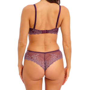 Ensemble de lingerie sexy en dentelle personnalisée 2 pièces soutien-gorge à armatures à trois points et culotte de bikini sans couture Lingerie érotique pour dames OEM - Product Image 2