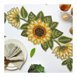 Dessous de verre brodé floral indien fait à la main napperon moderne bleu Web 12x36 pouces chemin de table pour les fêtes de mariage à la maison noël - Product Image 6