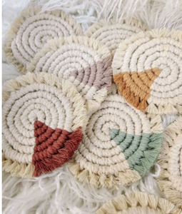 Sous-verre en macramé Slice Color Boho Drink Coasters Boho Home Decor Macramé Decor - Product Image 2