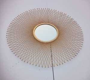 Espejo decorativo dorado estético con nuevo marco de alambre dorado para uso en pared en dormitorio, sala de estar, oficina o regalo de boda - Product Image 5