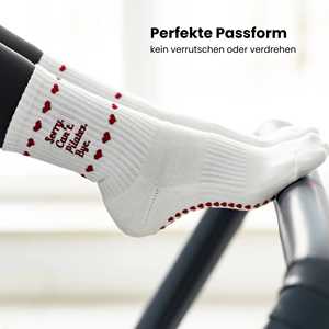 Calcetines de Yoga y Pilates Personalizados de Alta Calidad con Bordado de Letras y Corazón, Antideslizantes para Reformer - Product Image 2