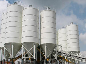 Centrale à béton HZS60A Machine à mélanger le béton 60M3/h Centrale à béton mobile avec agrégat Batcher 1600L - Product Image 2