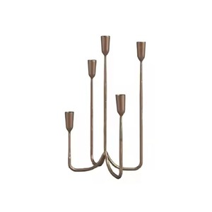 Nouvel arrivage de chandelier de table en laiton Bougeoir conique fait à la main Bougeoir en métal pour les fêtes de mariage Centre de table - Product Image 1