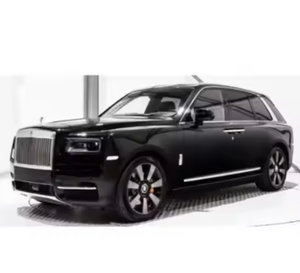 NOUVELLE ARRIVÉE 2024 SUV Rolls Royce Cullinan Modèle Silver Badge Volant à Gauche Intérieur Sombre Sièges en Cuir Pneus R18 Prêt à être expédié - Product Image 1