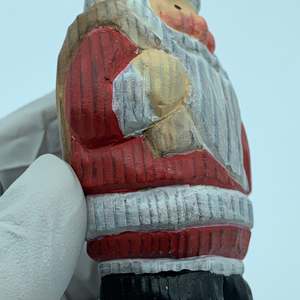 Statua di Babbo Natale in Legno Intagliata a Mano YEEYAYA, Decorazione Natalizia per Casa e Stanza, Scultura Figurativa per Natale - Product Image 2