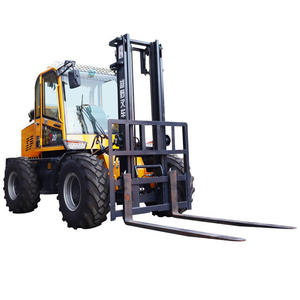 Chariot élévateur diesel à quatre roues motrices, véhicule de manutention lourd, capacité de levage hydraulique, 3 tonnes, mât à deux étages, tout-terrain - Product Image 1