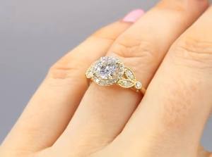 Anillo de compromiso minimalista de diamantes de corte de 8mm | Acentos de marquesa de Halo vintage | Boda nupcial fina chapada en oro de 18 quilates de plata esterlina - Product Image 3