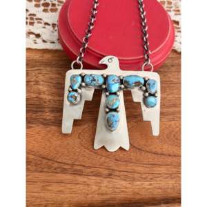 Collier ras du cou en argent sterling et turquoise Golden Hills de Russell Sam, motif Aigle Tonnerre, forme animale unique, idéal pour les cadeaux - Product Image 2