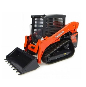 Chargeuses compactes Kubota fiables avec moteurs diesel de soixante-quatre chevaux et systèmes de pompes hydrauliques à haut débit - Product Image 5