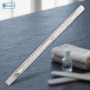 Empujador de Cutículas de Acero Inoxidable, Herramienta de Doble Punta para Manicura, Diseño de Doble Cabeza Reutilizable - Product Image 3