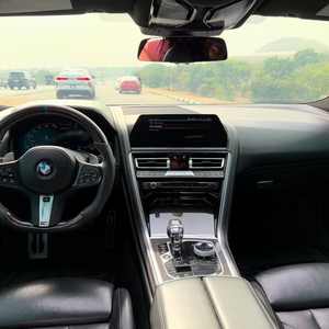 BM-W M850i Carbon Core 2021, propre et impeccable - Product Image 4