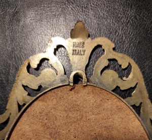 Elegant Gold <b>Metal</b> Photo <b>Frame</b> Stylish Decorative <b>Picture</b> Holder Tabletop Display for Home Office Event Wedding Gift Keepsake - Product Image 3