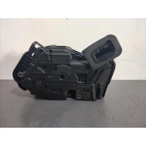 ล็อคด้านหน้าขวาออดี้ คิว 3 สปอร์ตแบ็ค ซีรีส์(F3N) B6C5TB837016C (19>) - Product Image 1