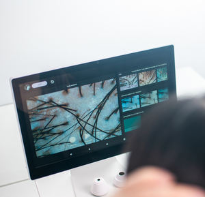 Analyseur professionnel de cheveux et de peau, grossissement 10X-200X, écran HD 16MP alimenté par l'IA, pour salon, spa, usage commercial et domestique, garantie 1 an - Product Image 5