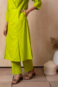 LIME GREEN COTTON COLLARED CO-ORD SET <b>Women</b> Solid Cotton Blend Straight Kurta And <b>Trouser</b> Long Co-ord Set - Product Image 4
