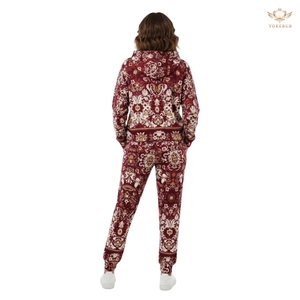 Conjunto de sudaderas con capucha de talla grande de alta calidad para mujer, estampado informal elegante a la moda para el invierno Yokebud - Product Image 4