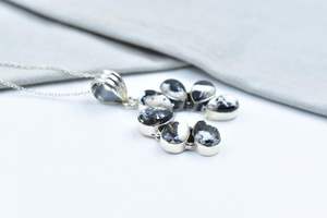 Colgante Najah de plata esterlina de Búfalo Blanco hecho a mano, cadena ajustable, regalo de joyería del Sudoeste para su estilo único - Product Image 2