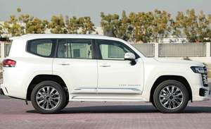 Toyota Land Cruiser 2025 3.5 T.T. Full Equipo con Radar, Neumáticos R20, Diésel, Transmisión Automática, Volante a la Izquierda, Cuero Oscuro - Product Image 3