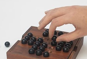 Juego de Solitario, Juegos de Mesa de Madera para Adultos, Proveedores de Juegos de Solitario de Madera Hechos a Mano - Product Image 5