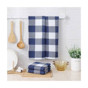 Serviettes de cuisine en coton à carreaux rouges tendance, personnalisables et brodées sur mesure, tissées rectangulaires, lavables en machine, pour une maison confortable - Product Image 5