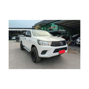 Toyota Hilux Diesel FWD 2022 d'occasion, intérieur foncé, sièges en cuir, pneus R16 - Product Image 1