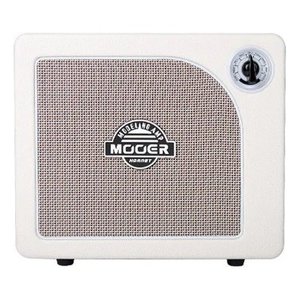 Amplificador de Guitarra Blanco HORNET 15 de 15W para Guitarras Eléctricas, Material Plástico con Controles de Perilla y Botón - Product Image 1