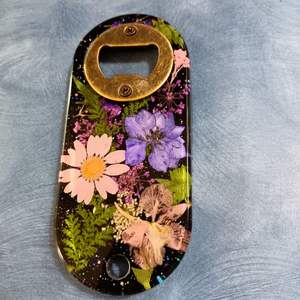 Stylish Resin Bottle Opener With Elegant Look Ideal For <b>Gifting</b> <b>Friends</b> And Family On <b>Special</b> Occasions And Celebrations - Product Image 6