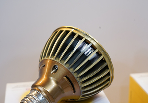 Tskuyomi ไฟตู้ปลา LED 10W ฐาน E26รางวัลสำหรับปลูกพืชใต้น้ำ - Product Image 5