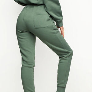 Pantalons de survêtement d'hiver pour femmes en gros Pantalons de survêtement teints en vert avec taille élastique et cordon de serrage - Product Image 2