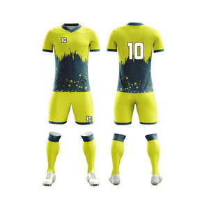 Camiseta de fútbol para hombre superventas de 2025, uniforme de poliéster de alta calidad con logotipo personalizado, Impresión de nombre, diseño superior para clubes de adultos - Product Image 2