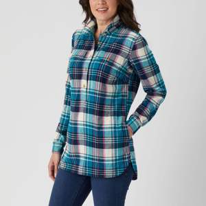 Camisa de franela a cuadros de gran tamaño para mujer: acogedora, cómoda e ideal para aventuras al aire libre y ropa informal - Product Image 2